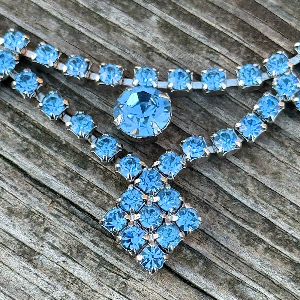 🩵 Vintage Light Blue Rhinestone Necklace 40s 50s
